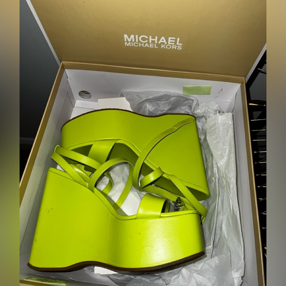 Michael Kors Paola Wedge